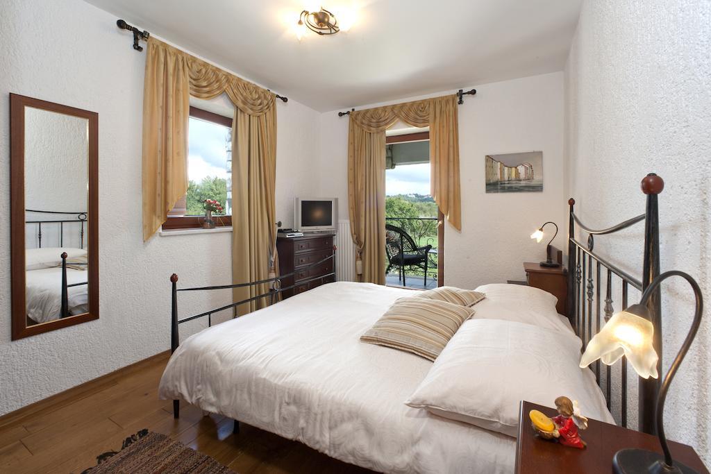 Villa Castello Rausch Valkarin Rom bilde